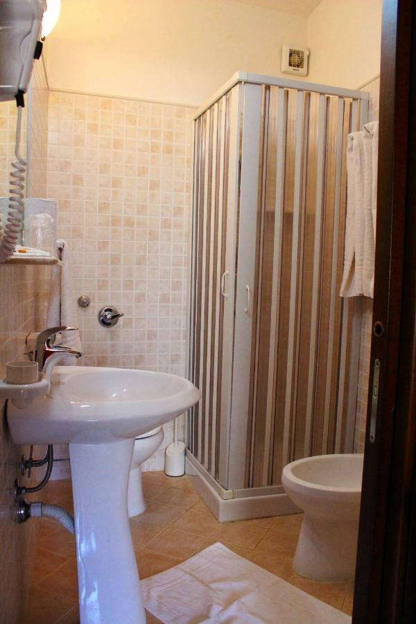 Raggio Di Sole Bed & Breakfast 马卡里 外观 照片